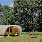 Bois De St Hilaire مكان تخييم Chalandray
