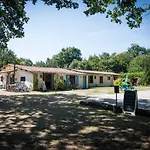 Bois De St Hilaire Chalandray