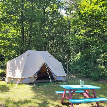 مكان تخييم Bois De St Hilaire