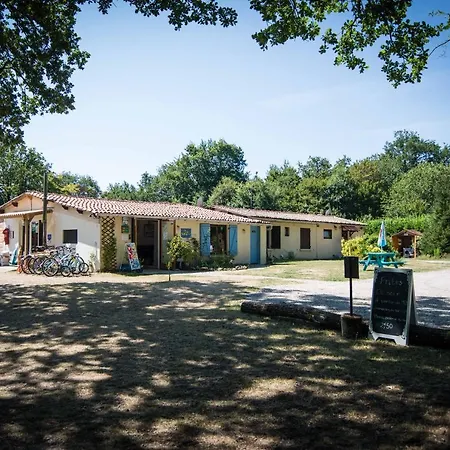 Bois De St Hilaire Chalandray